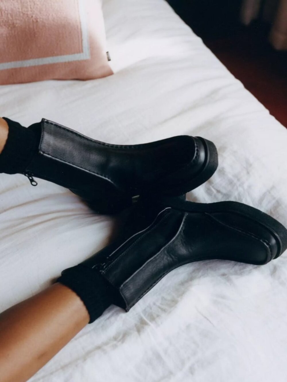 NWT CLARKS EFFERY ZIP BOOTS — BLACK LEATHER — SIZE 9.5